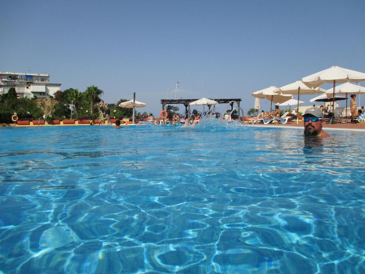 Casa Joca Duquesa Lägenhet Torremolinos Exteriör bild